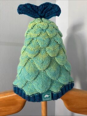 TURTLE-FUR MERMAID KNIT KIDS HAT, WARM, UNIQUE. NO SIZE-ESTIMATE 2-4 toddler